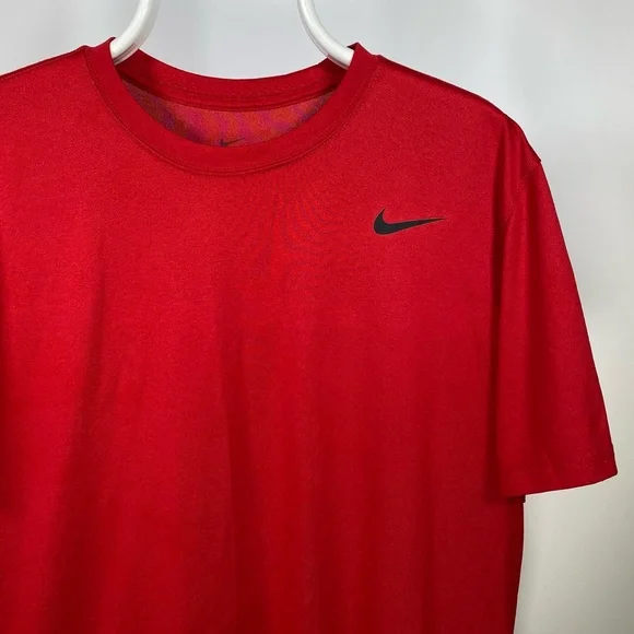 Nike Dri-Fit T Shirt - Picture 4 of 7
